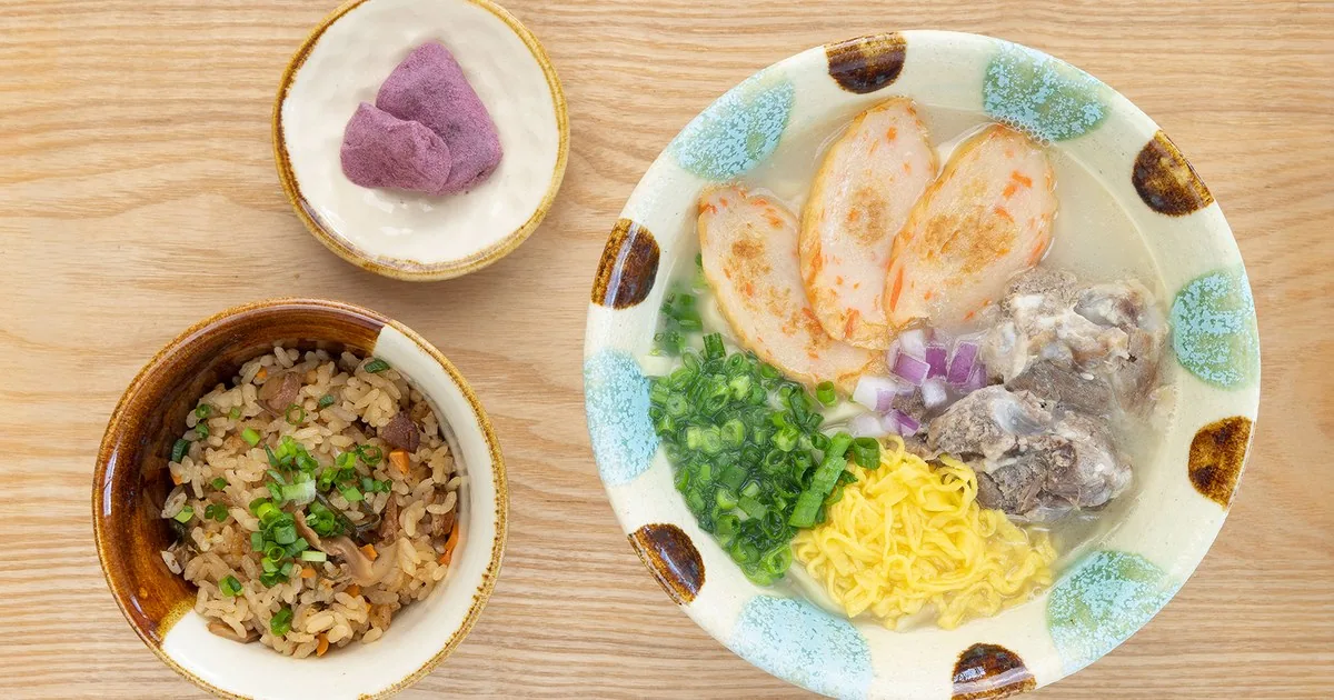 沖縄そばカフェ ととと